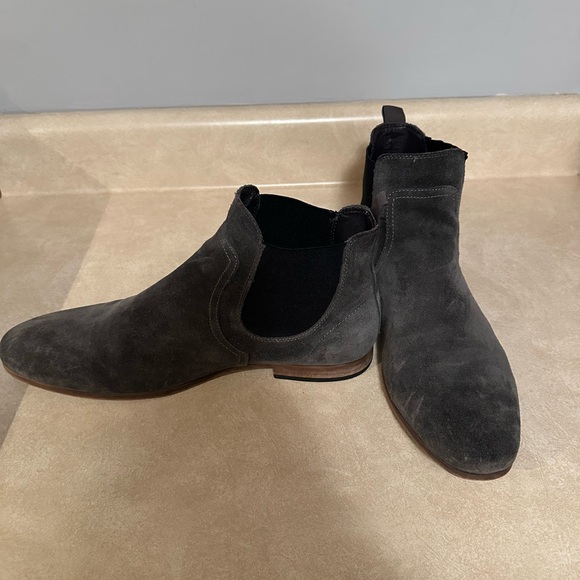 Mens the Rail Chelsea Boots in Grey - Picture 3 of 6